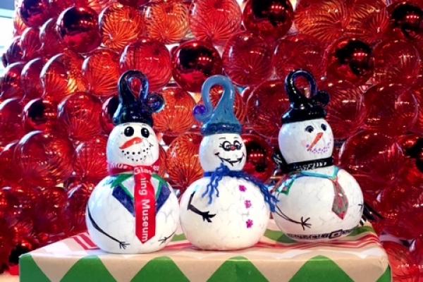 Make Your Own Glass Snowperson sculpture at the Corning Museum of Glass until February 23rd.