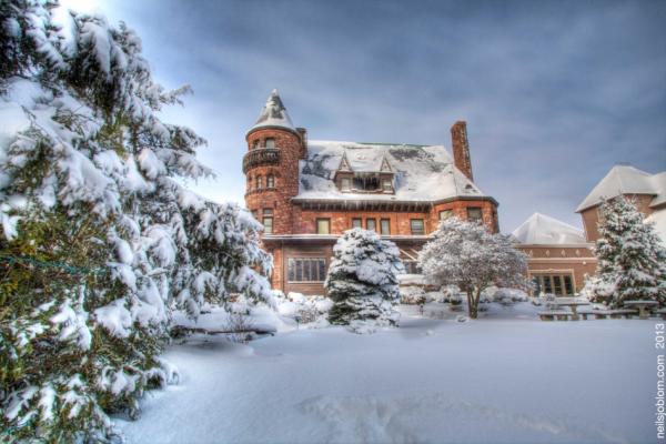 Winter is beautiful at Belhurst Castle