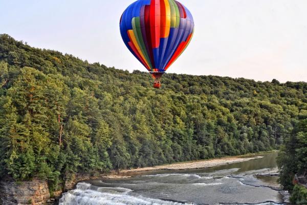 hot air balloon over Letchworth State Park