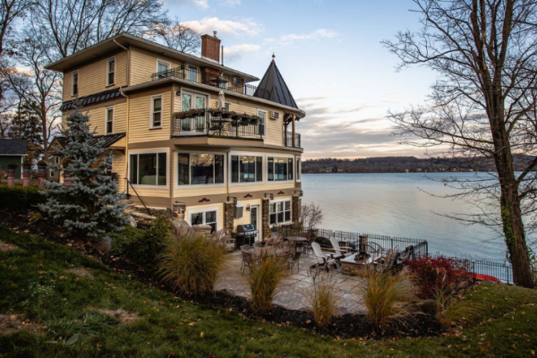 luxury Finger Lakes Vacation rentals in new york state family vacation rentals