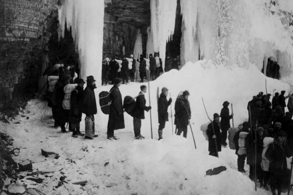 Alaskan Gold Rush depicted in 1916 Ithaca movie, “The Great White Trail.” In Lansing NY