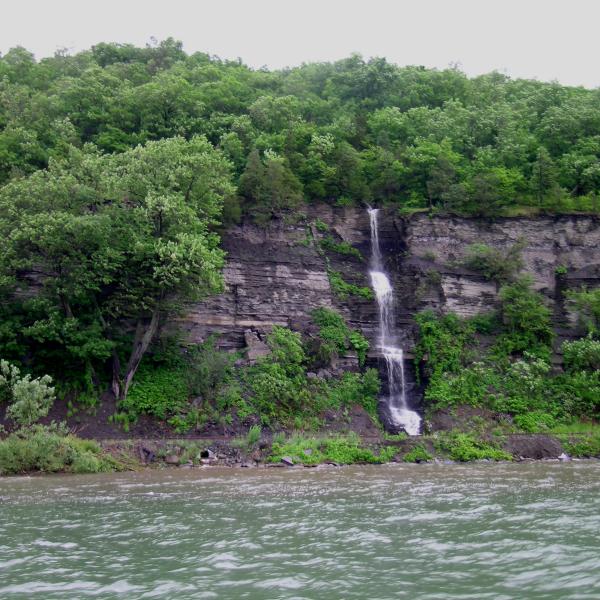 As many as a dozen waterfalls may be plunging from those cliffs during wet weather.