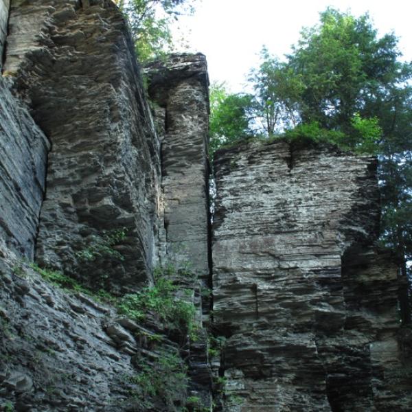 Pinnacle formation in the Devil’s Kitchen in Robert H. Treman State Park 