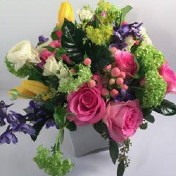 A colorful fresh spring flower arrangement